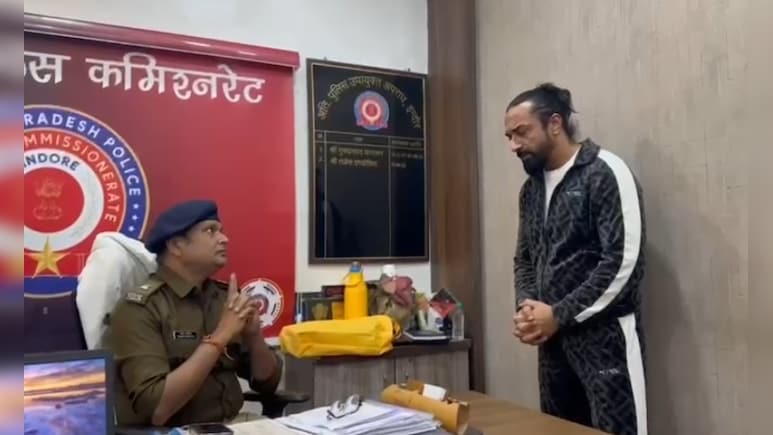 एक्टर एजाज खान ने इंदौर क्राइम ब्रांच में जाकर मांगी माफी, सलमान लाला केस में हुई पेशी