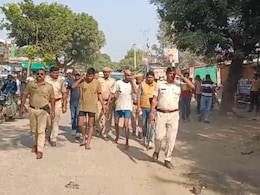 अलवर में सरकारी स्कूल के शिक्षक पर फायरिंग के 2 आरोपी गिरफ्तार, पुलिस ने निकाला जुलूस
