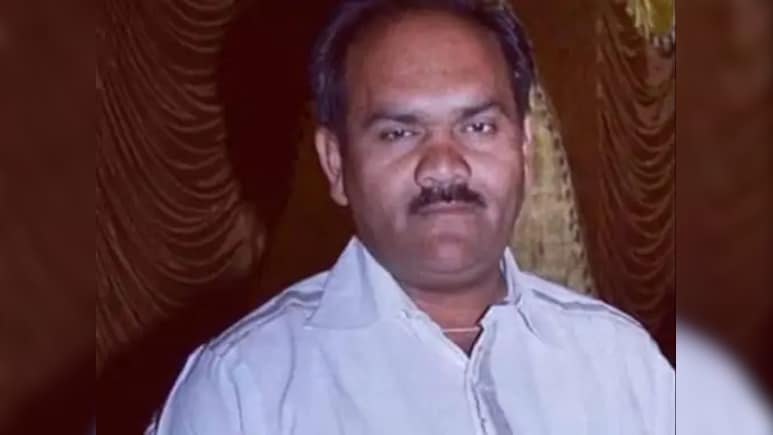 राजस्थान: शादी में जा रहे PWD ठेकेदार की सड़क हादसे में मौत, वैगन-आर से टक्कर के बाद एस-क्रॉस कार पलटी