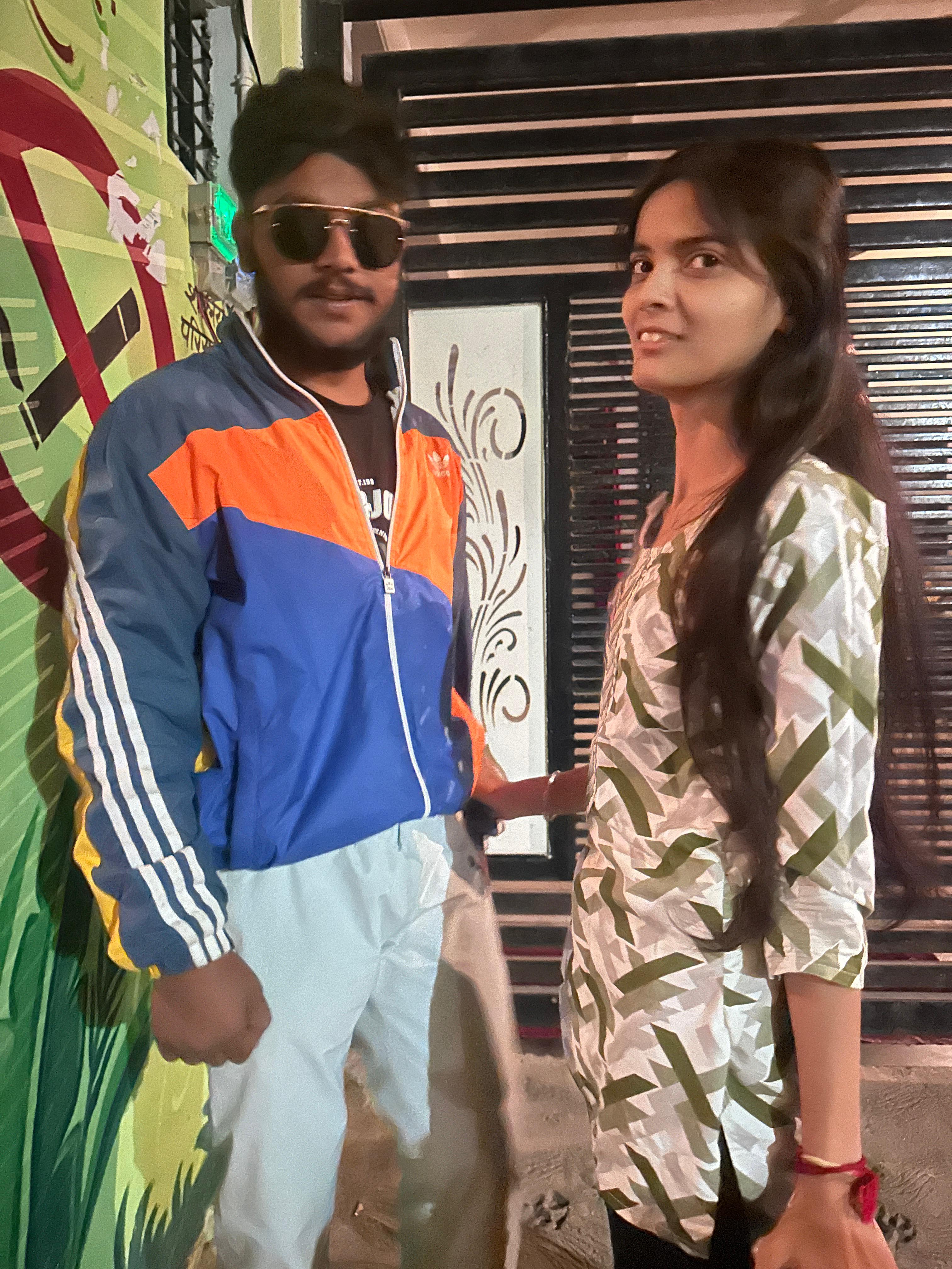 सक्षम और आंचल की फाइट फोटो. 