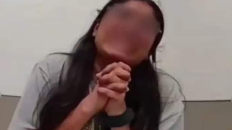 अमेरिकी पुलिस के सामने गिड़गिड़ाते हुए फूट-फूटकर रोने लगी भारतीय महिला,लोग बोले-देश की इज्जत मिट्टी में मिलाई