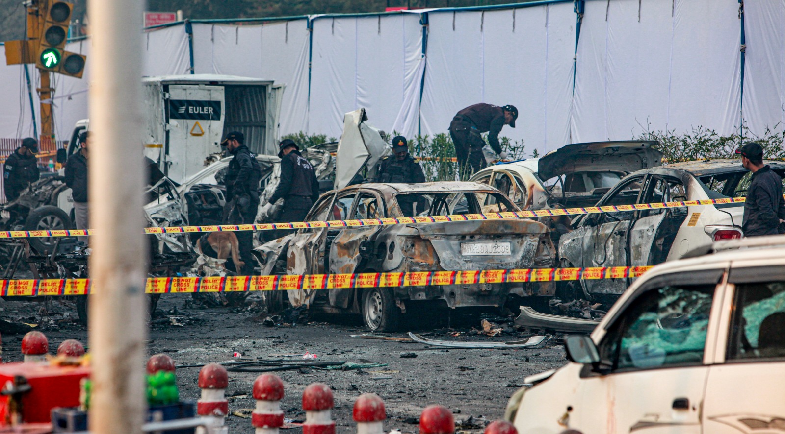 Red Fort Blast Terrorists Wanted To Use Four Cars In Serial Bomb Attack