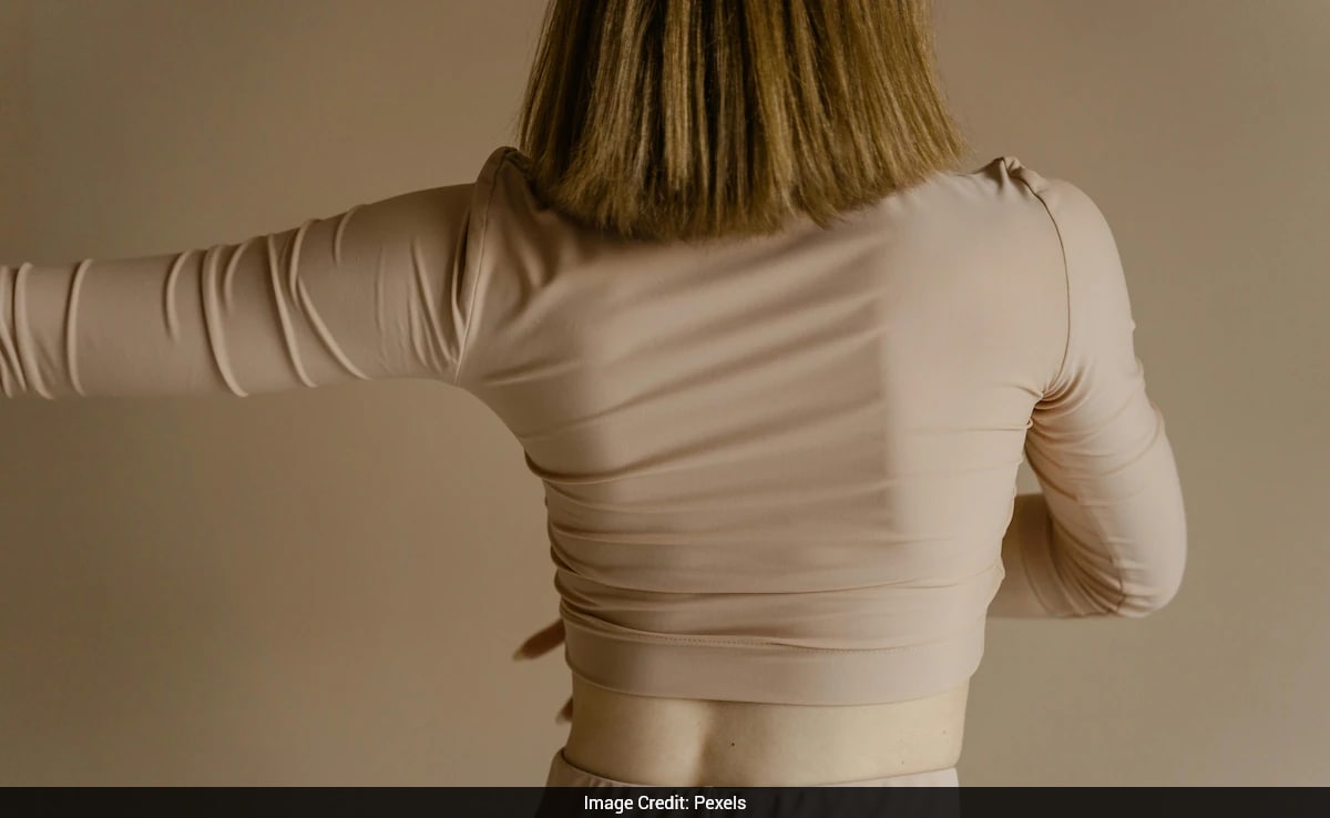 Chinese Mother Helps "Comatose Daughter" Walk And Speak Again After Years Of Dancing Exercise