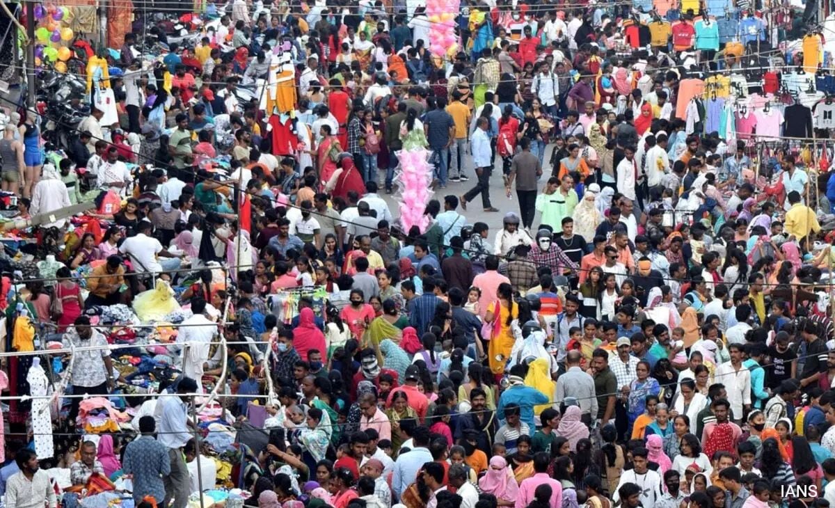 Indias Population Projected to Peak Below 2 Billion by 2080 as Fertility Rate Plummets Indias Population Projected to Peak Below 2 Billion by 2080 as Fertility Rate Plummets