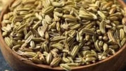 सताती है एसिडिटी की समस्या? भोजन के बाद सौंफ और मिश्री का सेवन दिलाएगा छुटकारा&nbsp;