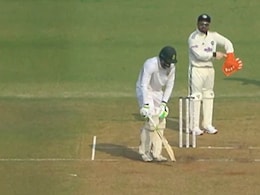 "<i>Mazak Bana Rakha Hai</i>": Rishabh Pant Fumes At Kuldeep Yadav For This Reason - Video