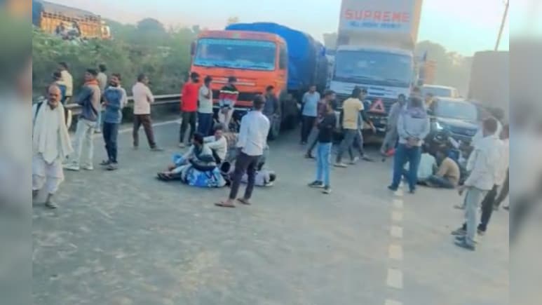 नाराज किसानों का चक्काजाम! मक्का की फसल के नहीं मिल रहे दाम, 2 घंटे यातायात रहा प्रभावित