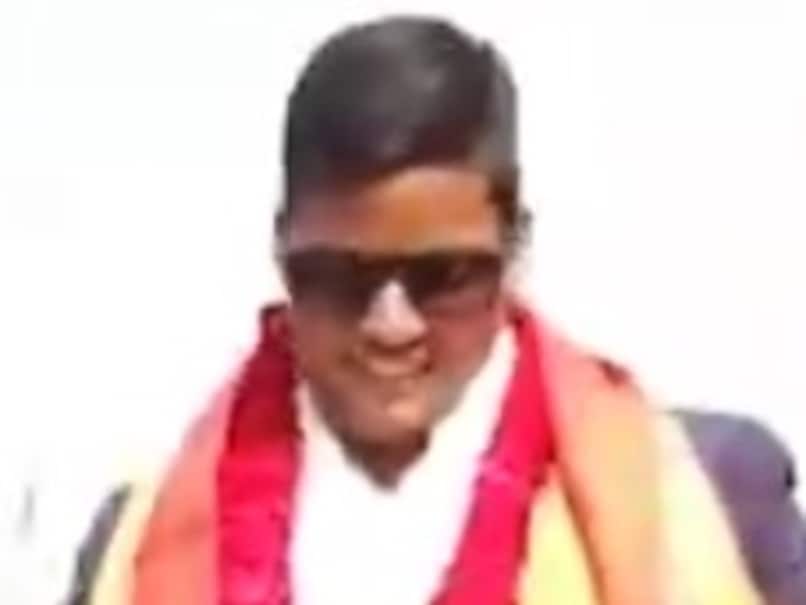 Womens World Cup Champion Deepti Sharma Receives Grand Welcome On Return to Agra