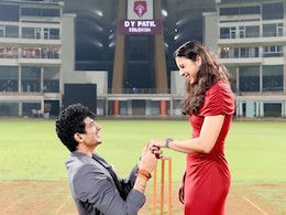 Viral Video: Palash Muchhal Proposes To Smriti Mandhana At DY Patil Stadium, Leaves World Cup Winner In Tears