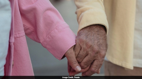 Elderly Jabalpur Couple Placed Under "Digital Arrest" For 4 Days, Rescued By Cops