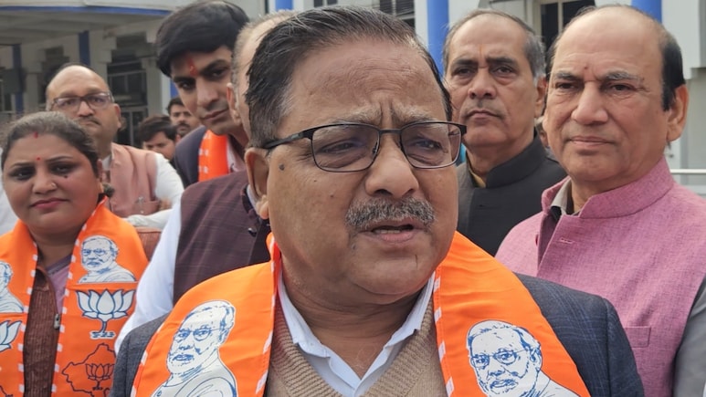 "जब SIR प्रक्रिया को नहीं मानते हैं तो पार्टी कार्यकर्ता को प्रशिक्षण क्यों दे रहे?", बीजेपी प्रभारी का कांग्रेस से सवाल