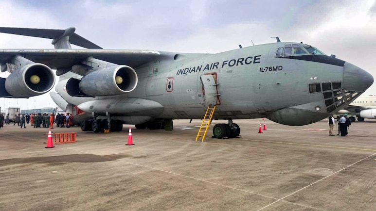 वायुसेना ने शुरू किया ‘ऑपरेशन सागर बंधु’, फंसे हुए भारतीयों को लाने पहुंचे विमान