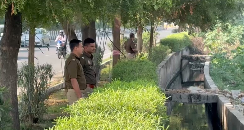 Woman's Headless, Naked Body Found Floating In Drain In Posh Noida Sector