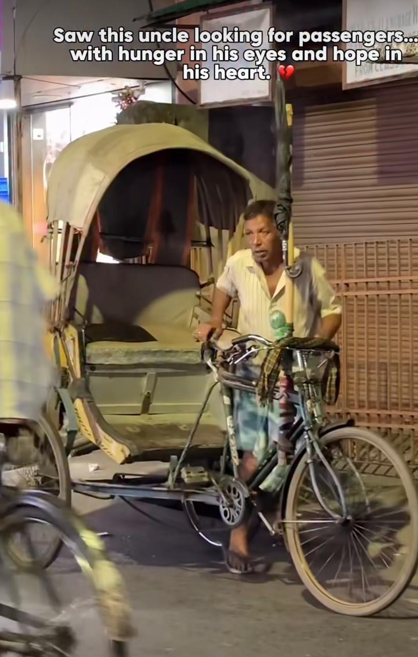 Kolkata Man Shares Dinner With Rickshaw Puller. Internet Steps In To Help