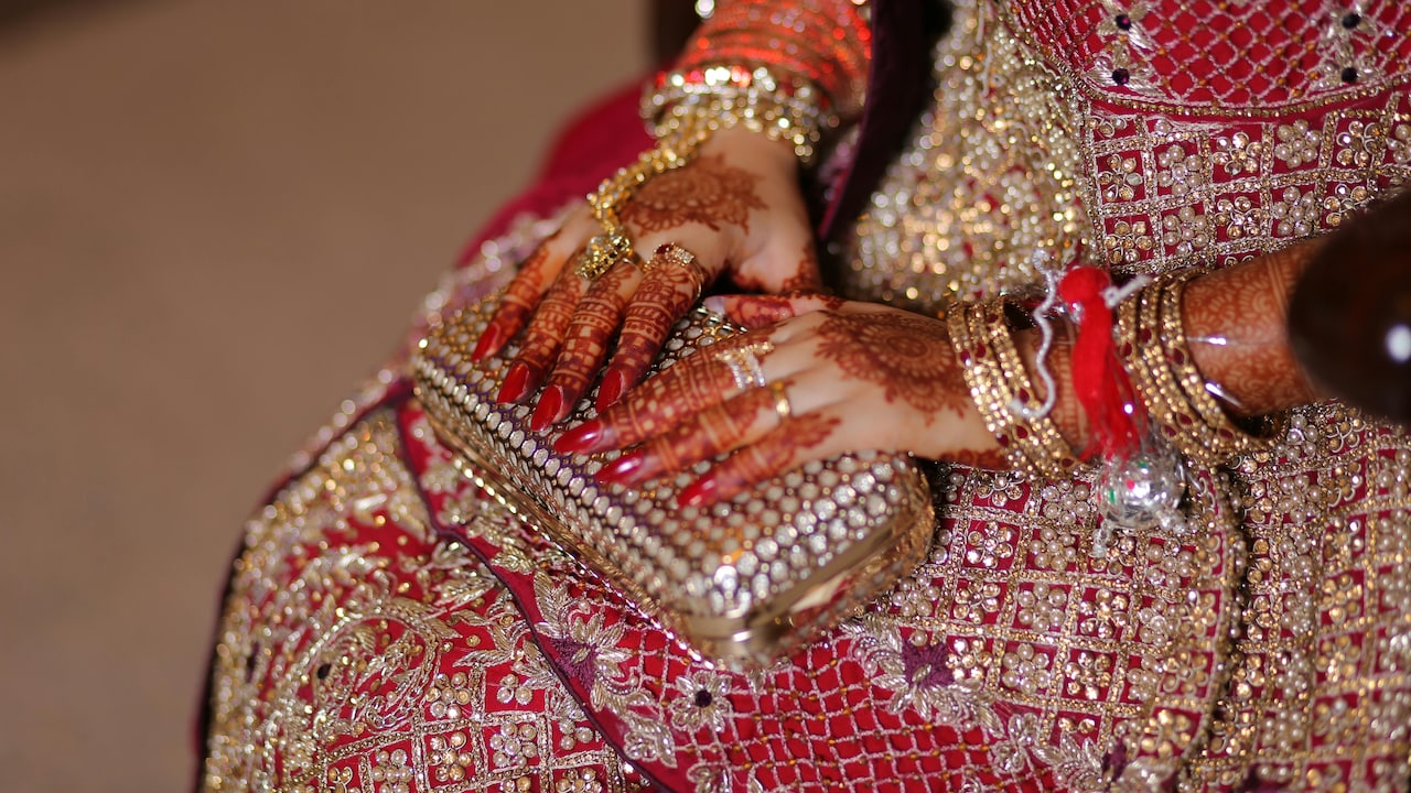 Premium Bags, Not-So-Premium Prices: The Tan Clan Up To 50% Off On Myntra Black Friday Sale.