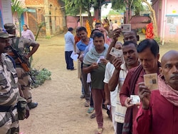 Battle For Bihar Begins, 121 Seats Vote In Phase 1: 10 Points