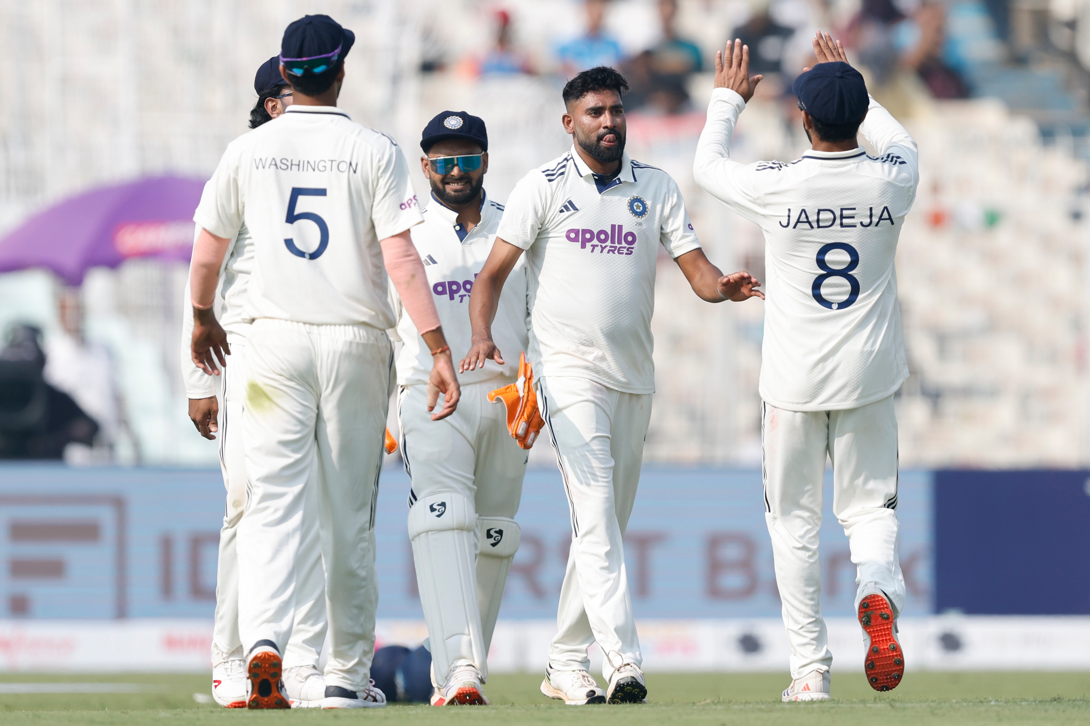 1st Test LIVE: Siraj Leaves SA Star Bamboozled, Scalps 2 Wickets In 1 Over