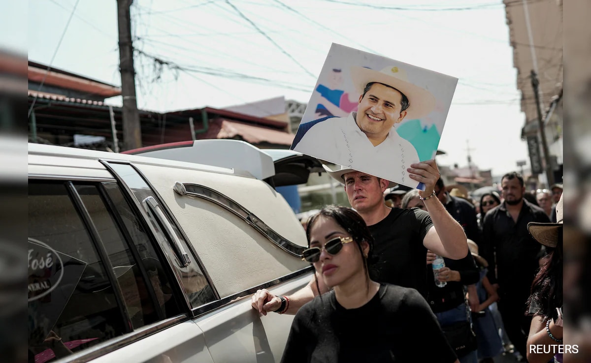 Forensic Tests Confirm 17-Year-Old Killed Mexican Mayor Carlos Manzo