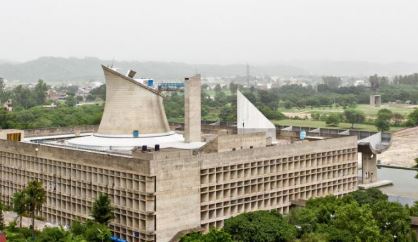 चंडीगढ़ पर क्या है आर्टिकल 240 विवाद, समझिए केंद्र सरकार के नये बिल में क्या है