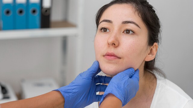 Facelift is a popular cosmetic procedure that has various way to restore a youthful appearance