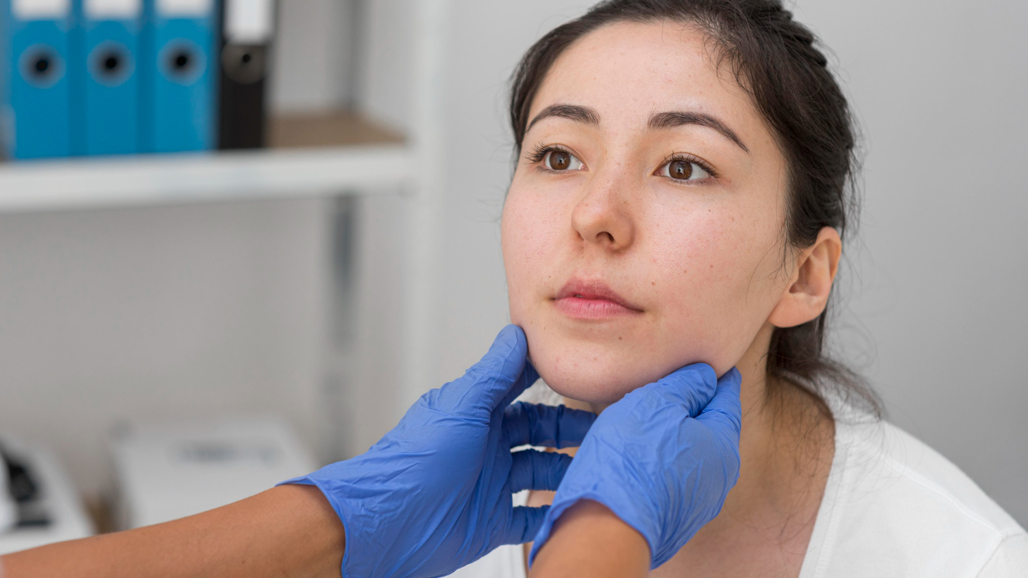 Facelift is a popular cosmetic procedure that has various way to restore a youthful appearance
