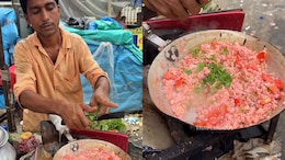 Watch: Kolkata Street Vendor Makes Strawberry Scrambled Eggs With Energy Drink