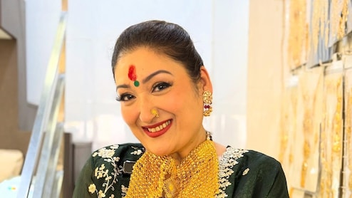 What Govinda's Wife Sunita Ahuja Does At 4 AM For Her Radiant Skin At 57