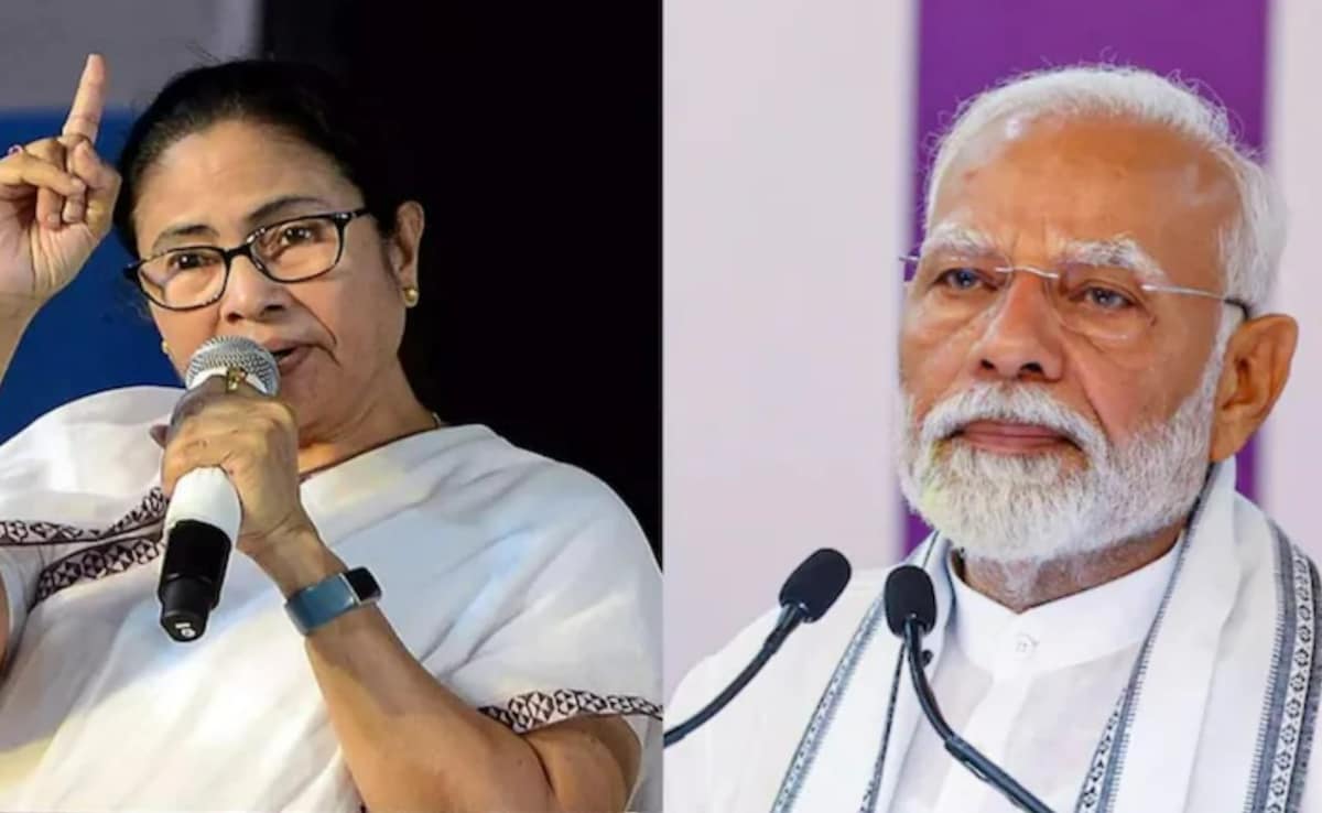 "Bow Your Head": Mamata Banerjee Seeks PM Modi's Apology Over 'Bankim Da'