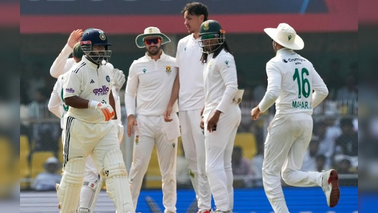 IND vs SA: गुवाहाटी में भी लग गई लंका, कोच पर उठ रहे गंभीर सवाल