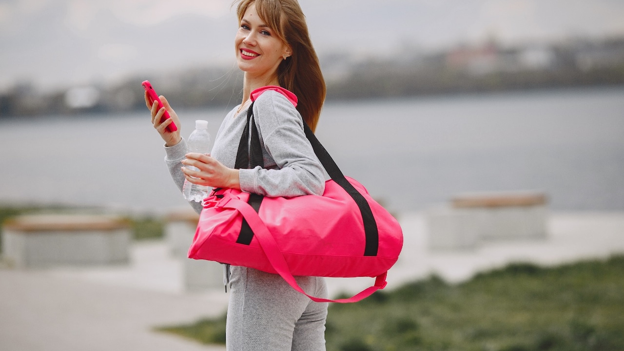 Best Unisex Gym Bags Under ₹1000: Top Picks from Puma, Cultsport and More Best Unisex Gym Bags Under ₹1000: Top Picks from Puma, Cultsport and More