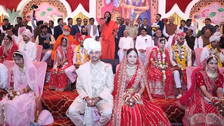 बेहद सादगी से हो रही CM मोहन यादव के बेटे की शादी, सामूहिक विवाह सम्मेलन में लेंगे 7 फेरे