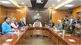 रात में MP सीएम की हाई-लेवल मीटिंग: रायसेन SP-मिसरोद TI पर कार्रवाई, बोले- सड़कों पर उतरो, अपराधी को मत छोड़ो