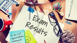 SBI Clerk Prelims Result: SBI क्लर्क प्रीलिम्स रिजल्ट हुआ जारी, ऐसे चेक करें अपना स्कोर कार्ड