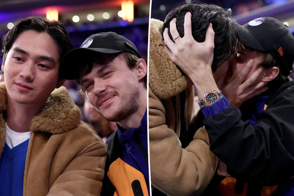 <i>The Summer I Turned Pretty</i> Stars Sean Kaufman-Christopher Briney Share A Kiss At Knicks Game. Internet: "Everyone Is Team Conrad"