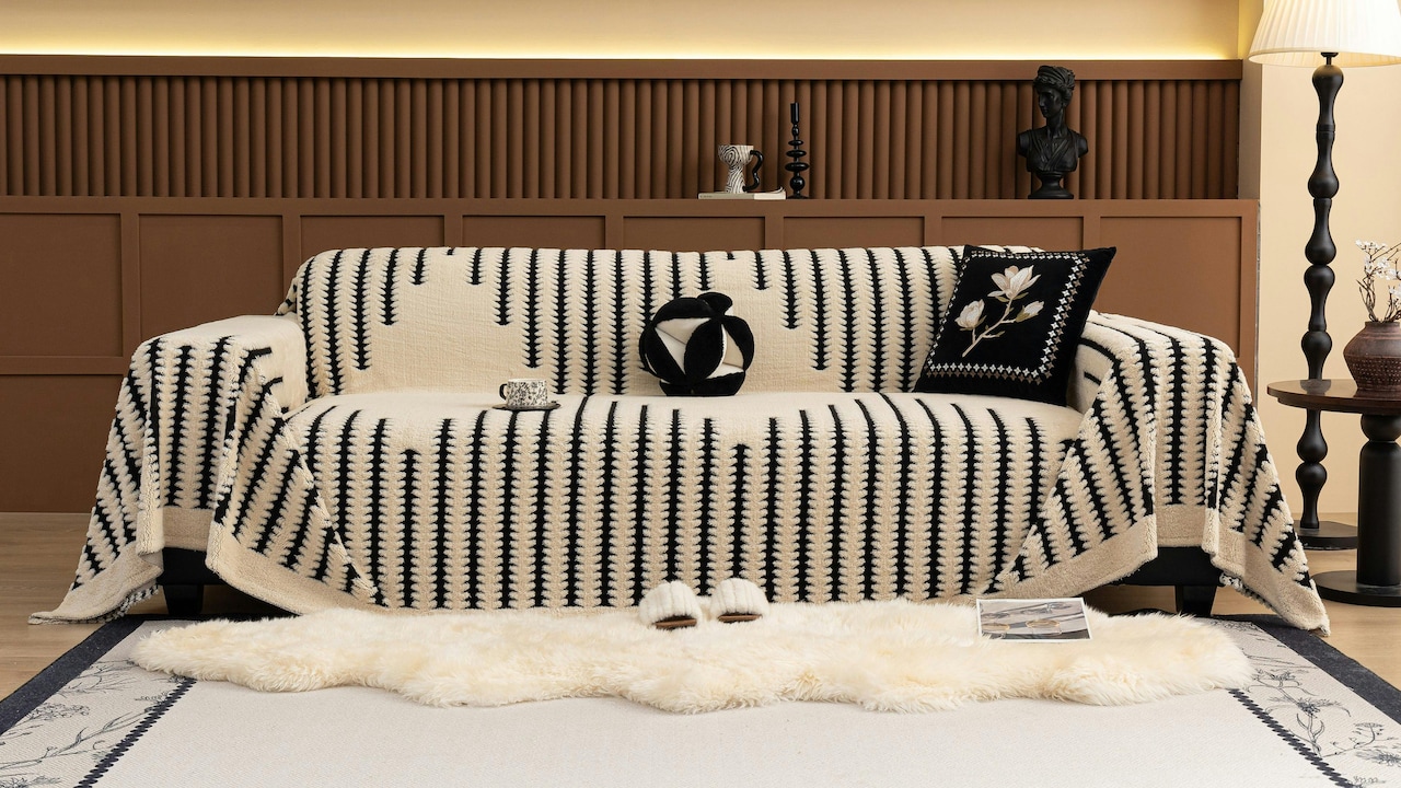 Sofa cover mats under ₹999 for smart home makeover: Black Friday savings you can use right now