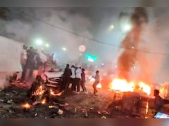 Delhi Car Blast Took Place At 6.52 pm, Car Was Moving Slowly Near Red Light