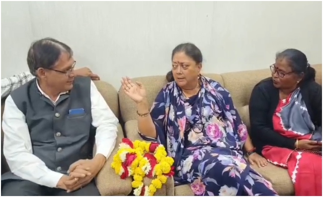 वसुंधरा राजे ने बंद कमरे में पूछा- बताओ आजकल क्या चल रहा है?, BJP कार्यकर्ता बोले- प्रशासन में कोई नहीं सुनता