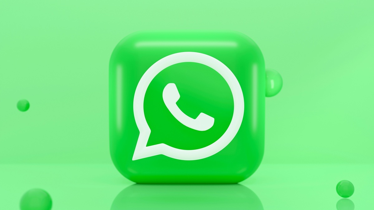WhatsApp कर रहा नए सेटिंग फीचर पर काम, यूजर्स को मिलेगा साइबर अटैक से बचाव!