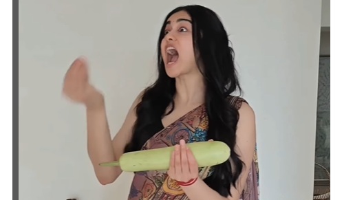 अदा शर्मा ने सिखाया 'कद्दू कोर वर्कआउट', बोलीं- 31 दिनों में दिखेगा बदलाव, फैंस बोले- न्यू योगा टीचर अनलॉक...