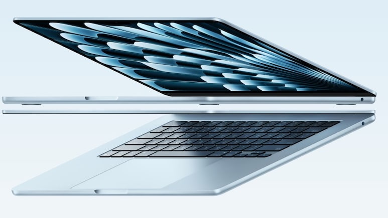 Apple To Enter Low-Cost Laptop Market With Budget Mac: Report