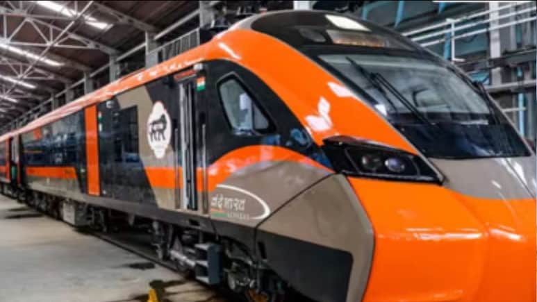 Varanasi to Khajuraho Vande Bharat Express: सिर्फ 8:20 घंटे में बनारस टू खजुराहो... जानिए वाराणसी-खजुराहो वंदे भारत ट्रेन की टाइमिंग-रूट और किराया