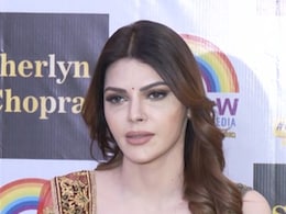 शर्लिन चोपड़ा का ब्रेस्ट इम्प्लांट के बाद घटा वजन, बोलीं- आर्टिफिशियल बोझ से...