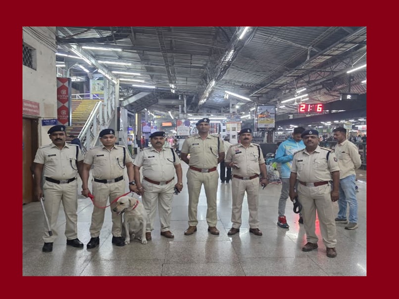 Delhi Blast: रायपुर में दिल्ली ब्लास्ट का दिखा असर; इन स्थानों पर किए गए सुरक्षा के कड़े इंतजाम, पुलिस अलर्ट