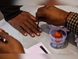 बिहार चुनावः दरभंगा के बहादुरपुर में बंपर वोटिंग, क्या बदलेगा समीकरण?