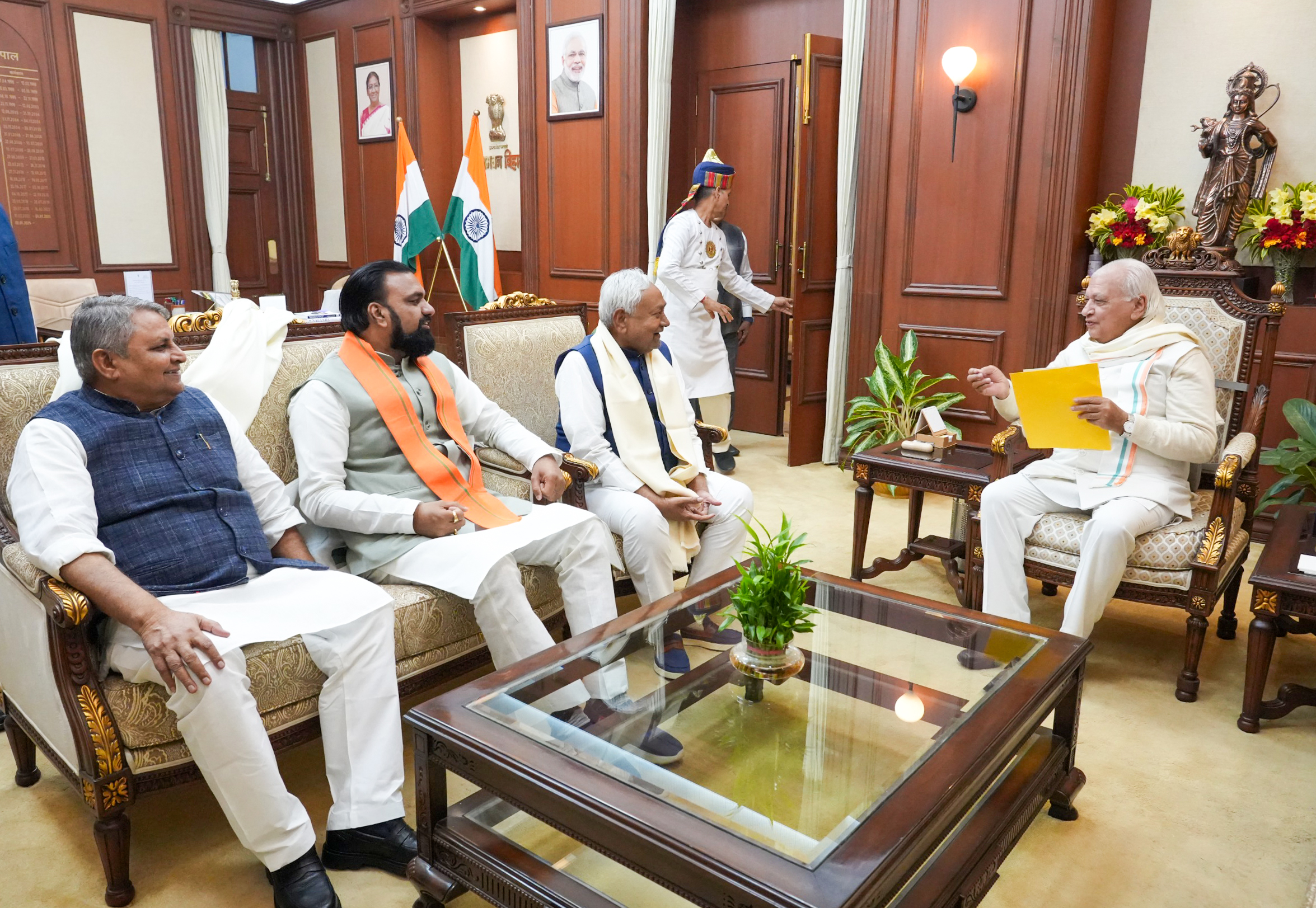 दोनों डिप्टी CM और स्पीकर BJP के? बिहार की नई कैबिनेट को लेकर क्या चल रहा है, पढ़ें इनसाइड स्टोरी