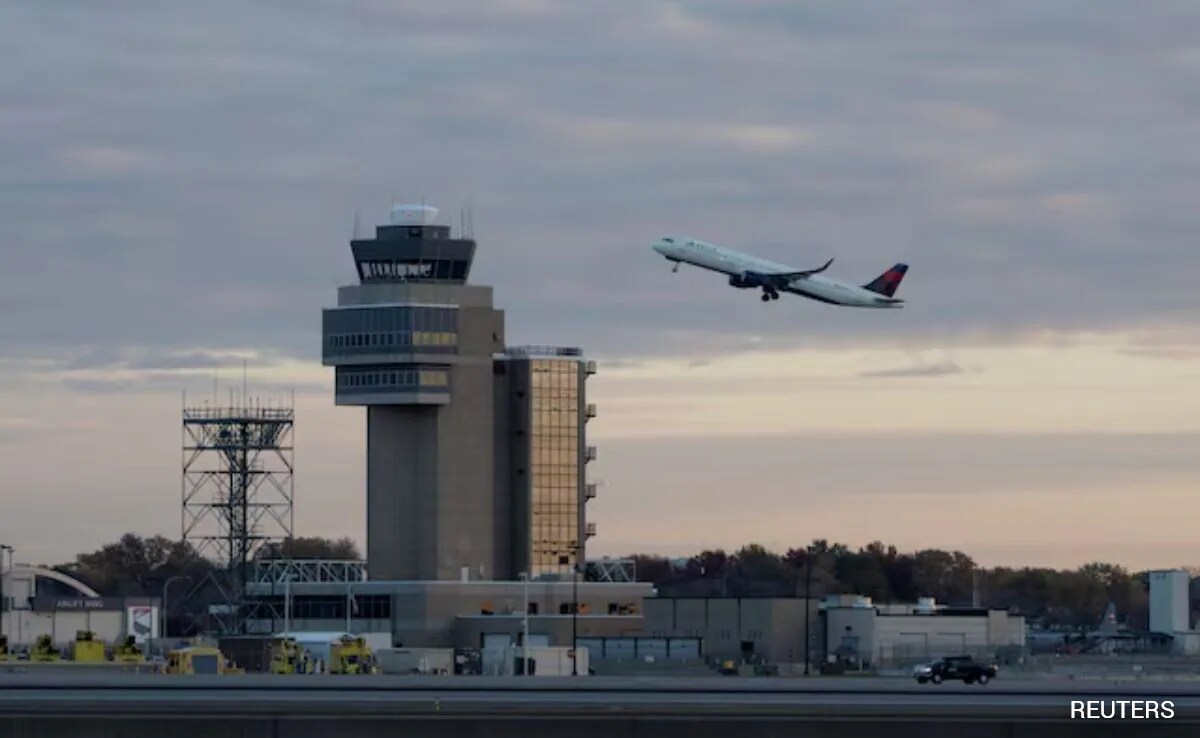 Only Perfectly Attendance Air Traffic Controllers Get Shutdown Bonus