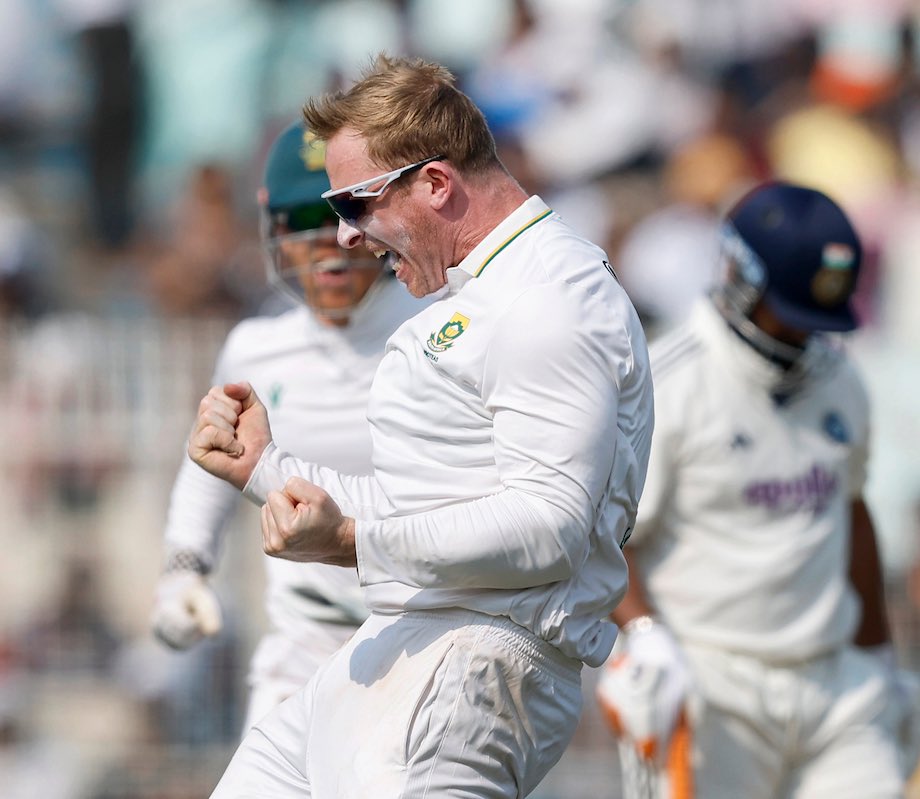 IND vs SA LIVE, 2nd Test, Day 5: ध्रुव जुरेल ने भी छोड़ा साथ, भारत को लगा चौथा झटका, संकट में टीम इंडिया