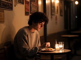 देर से खाना खाने वाले हो जाएं सचेत, ब्रेकफास्ट में देरी, लेट डिनर से शरीर में होती है ये साइलेंट तबाही