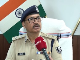 किसकी गाड़ी आगे जाएगी इसी बात में गई दुलारचंद की जान, डीजीपी ने बताया अनंत सिंह का अब क्या होगा किसकी गाड़ी आगे जाएगी इसी बात में गई दुलारचंद की जान, डीजीपी ने बताया अनंत सिंह का अब क्या होगा