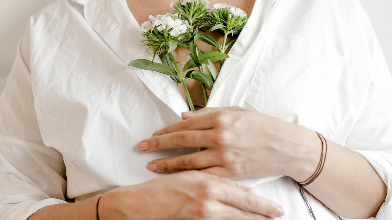 Look for maternity shirts with adjustable features that adjusts different sizes Look for maternity shirts with adjustable features that adjusts different sizes